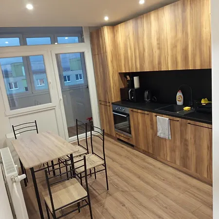 Apartment S 2 Spalnami Pri Lesoparku Prievidza